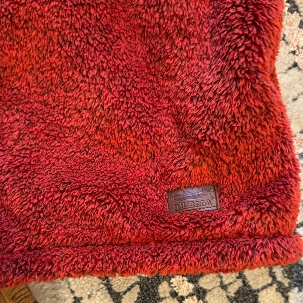 L.L. Bean Men's half Zip-Up Sherpa Fleece Sweater in Rich Coral‎ / Rust XL